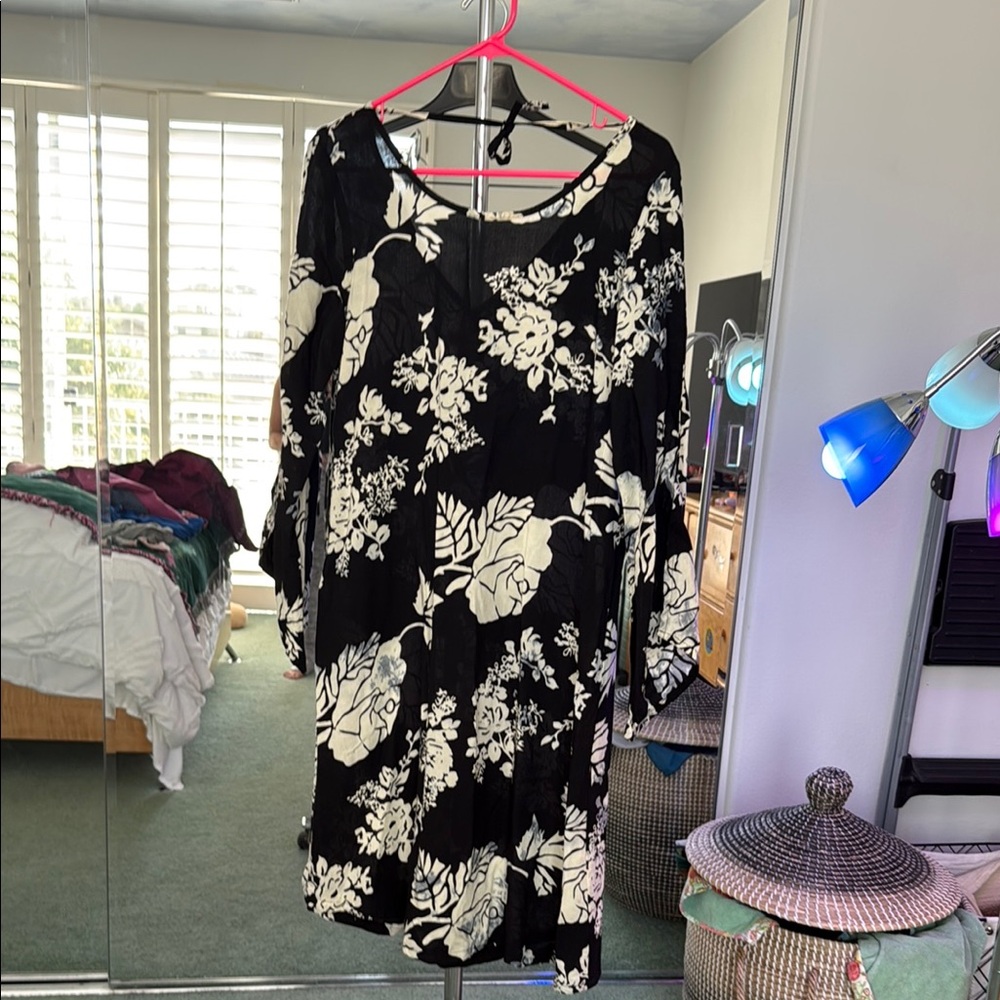 Black and White Cold Shoulder Sundress for Cocktail